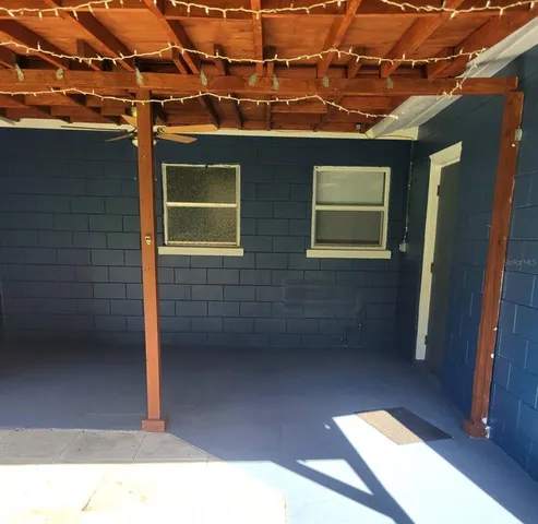 a view of outdoor space