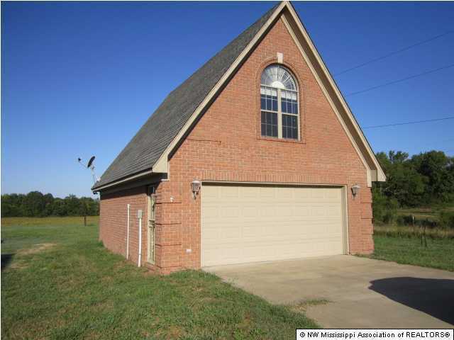 4405 Fogg Road North Nesbit, MS 38651 - Photo 3 of 4 Additional Photo