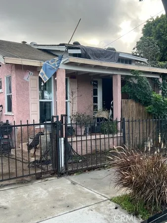 $879,000 | 1876 Myrtle Avenue, Long Beach, CA 90806