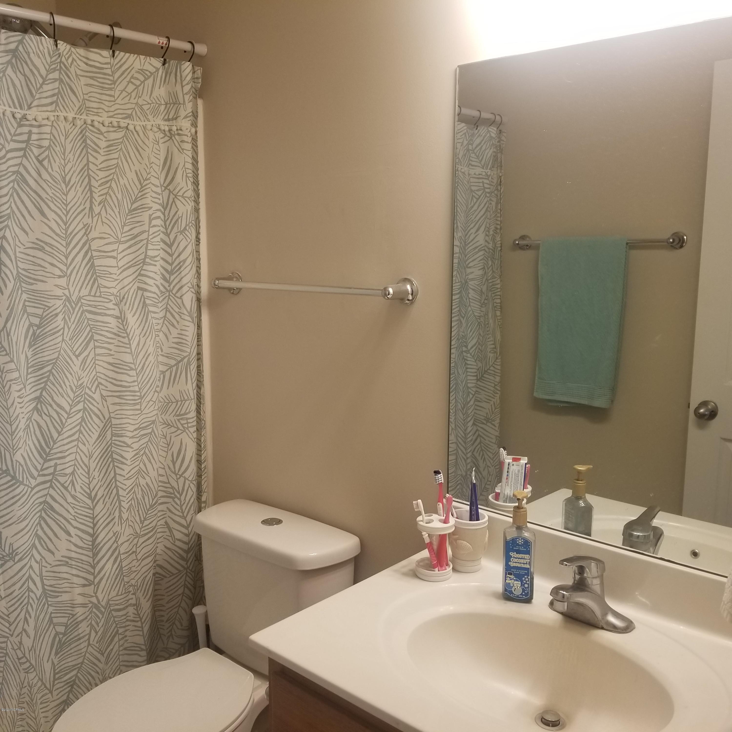 2210 Mayberry Loop Road, Unit B Morehead City, NC 28557 - Photo 11 of 16 ensuite bath