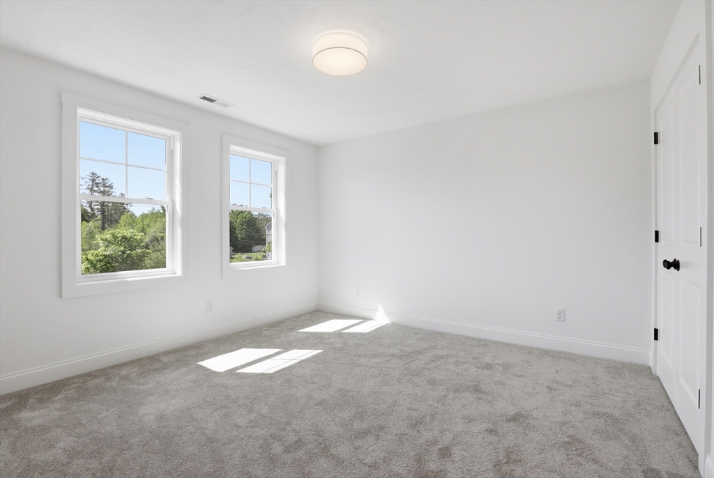 294 Salem Road Dracut, MA 01826 - Photo 28 of 33