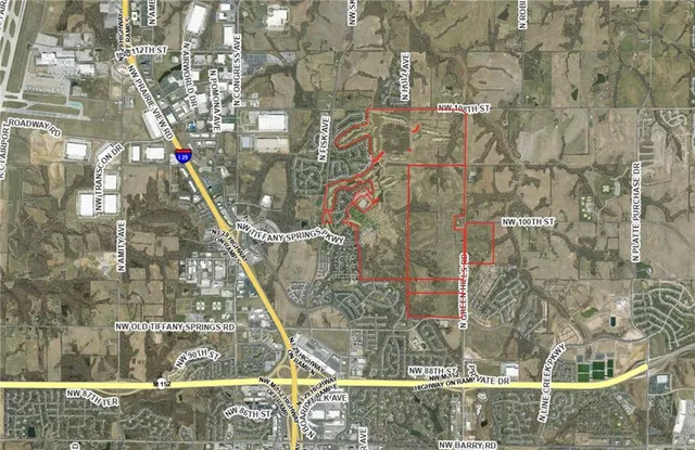 $1,000,000 | 5900 Northwest Tiffany Springs Parkway, Kansas City, MO 64154