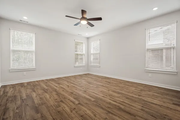 $549,990 | 3509 Winterfell Drive, Murfreesboro, TN 37129