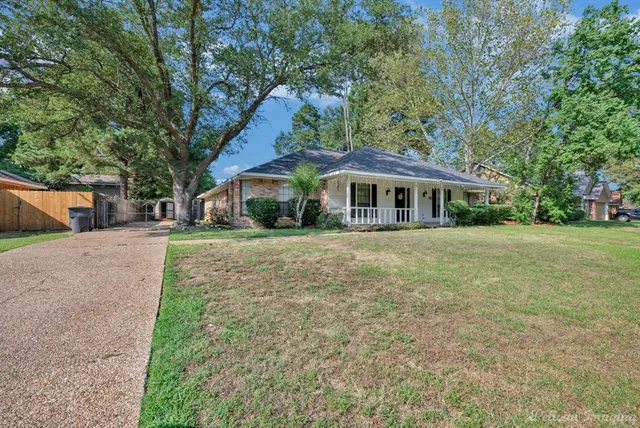 $229,000 | 2412 Somersworth Drive, Shreveport, LA 71118