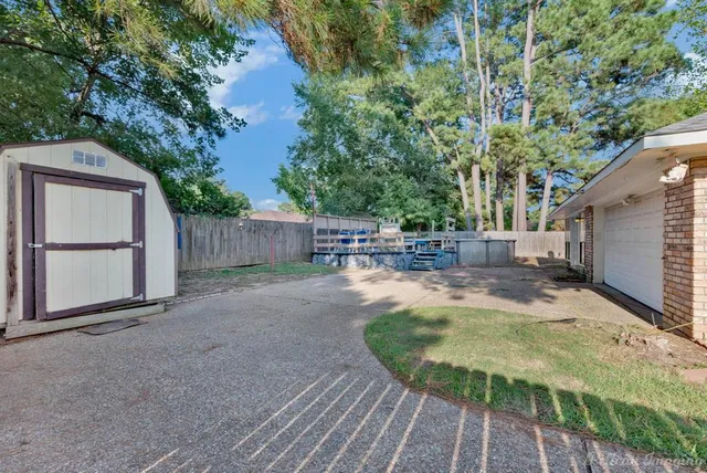 $229,000 | 2412 Somersworth Drive, Shreveport, LA 71118