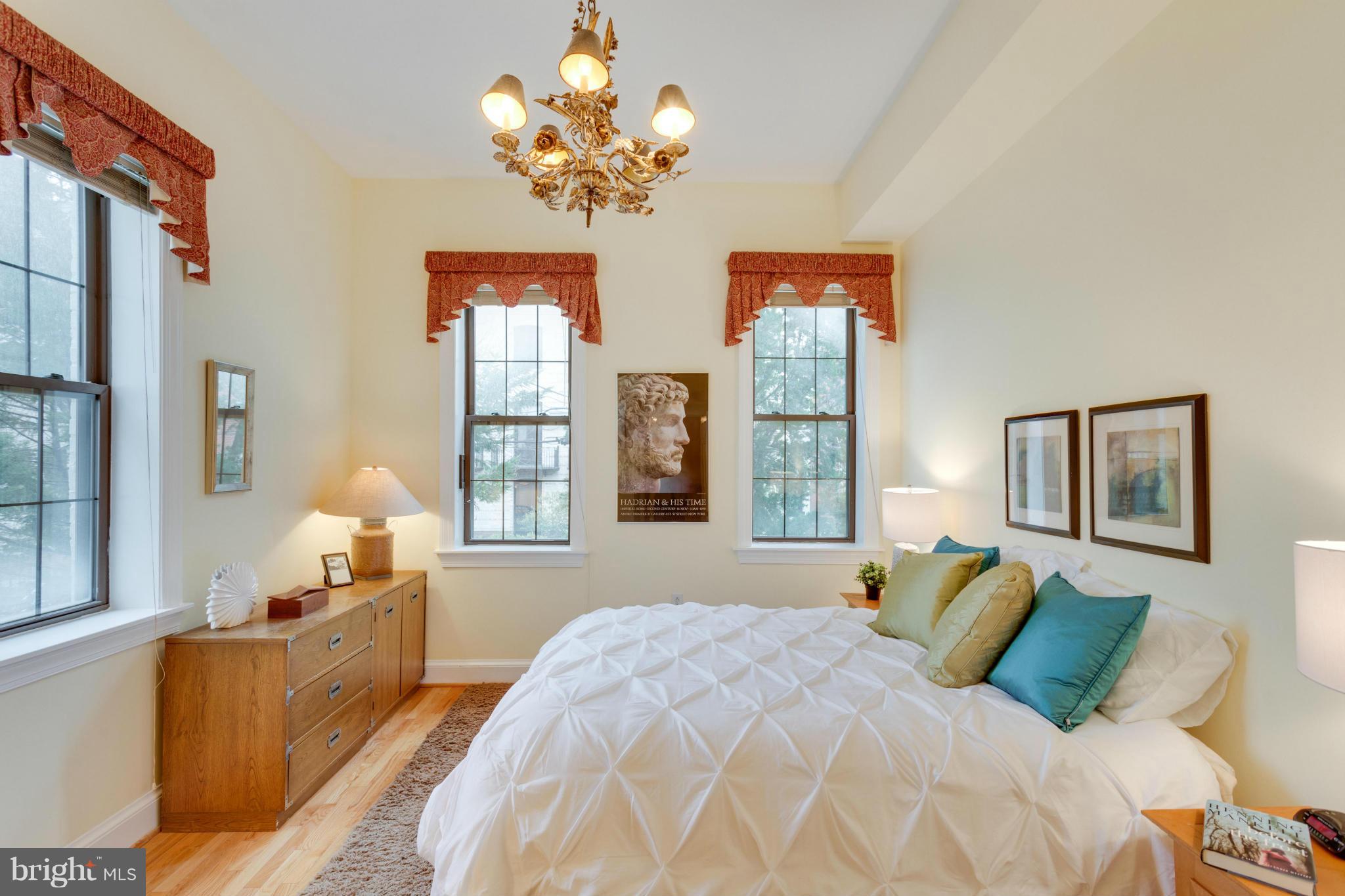 2031 Q Street Northwest, Unit 2 Washington, DC 20009 - Photo 14 of 16 Bedroom