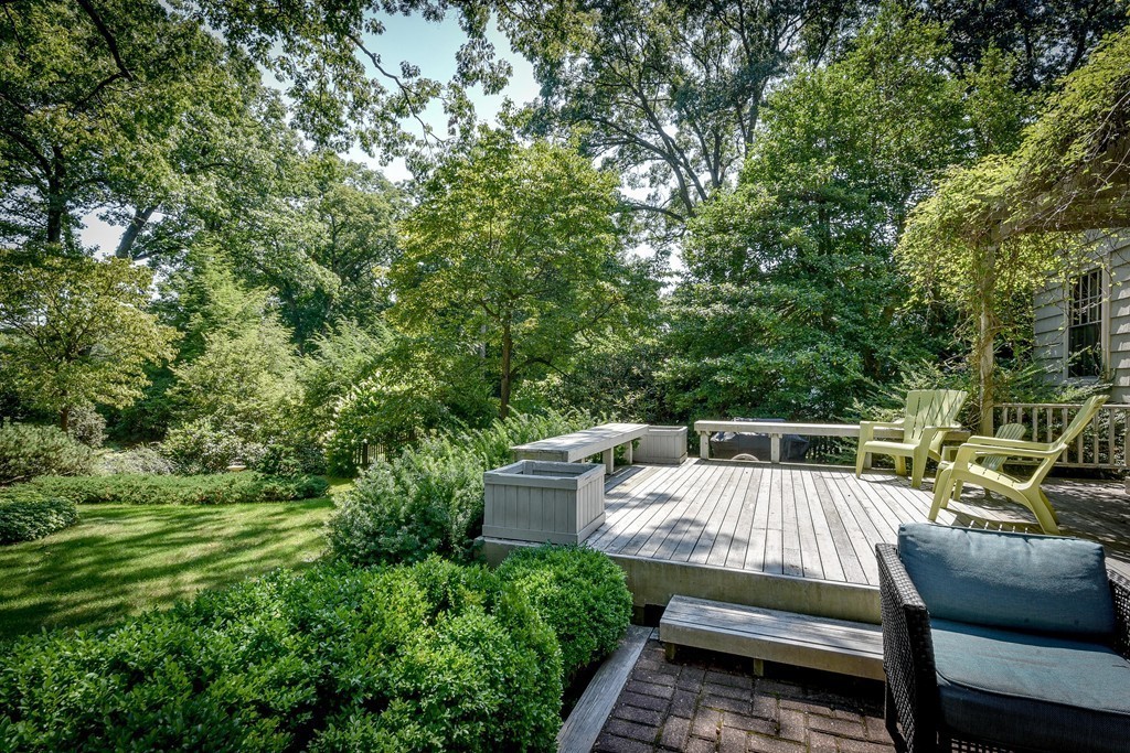 30 Thackeray Road Wellesley, MA 02481 - Photo 25 of 29