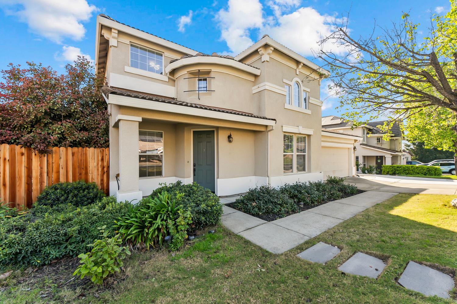 4285 Crazy Horse Road Cameron Park, CA 95682 - Photo 9 of 91 a front view of a house with garden