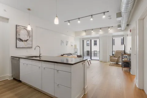 $775,000 | 257 Northampton Street, Unit 510, Boston, MA 02118