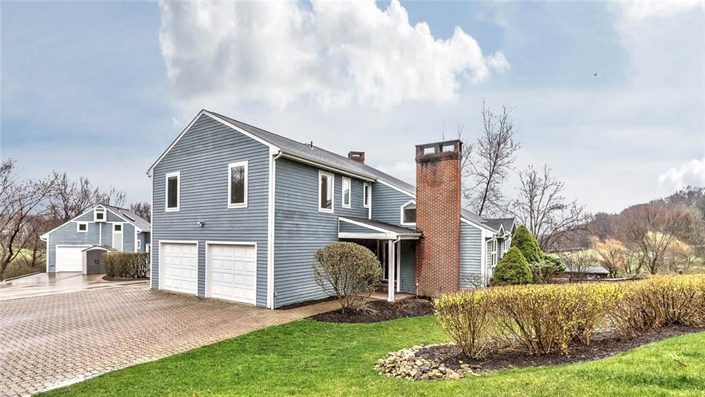 4466 Middle Road Allison Park, PA 15101 - Photo 3 of 24 Gallery Image 3