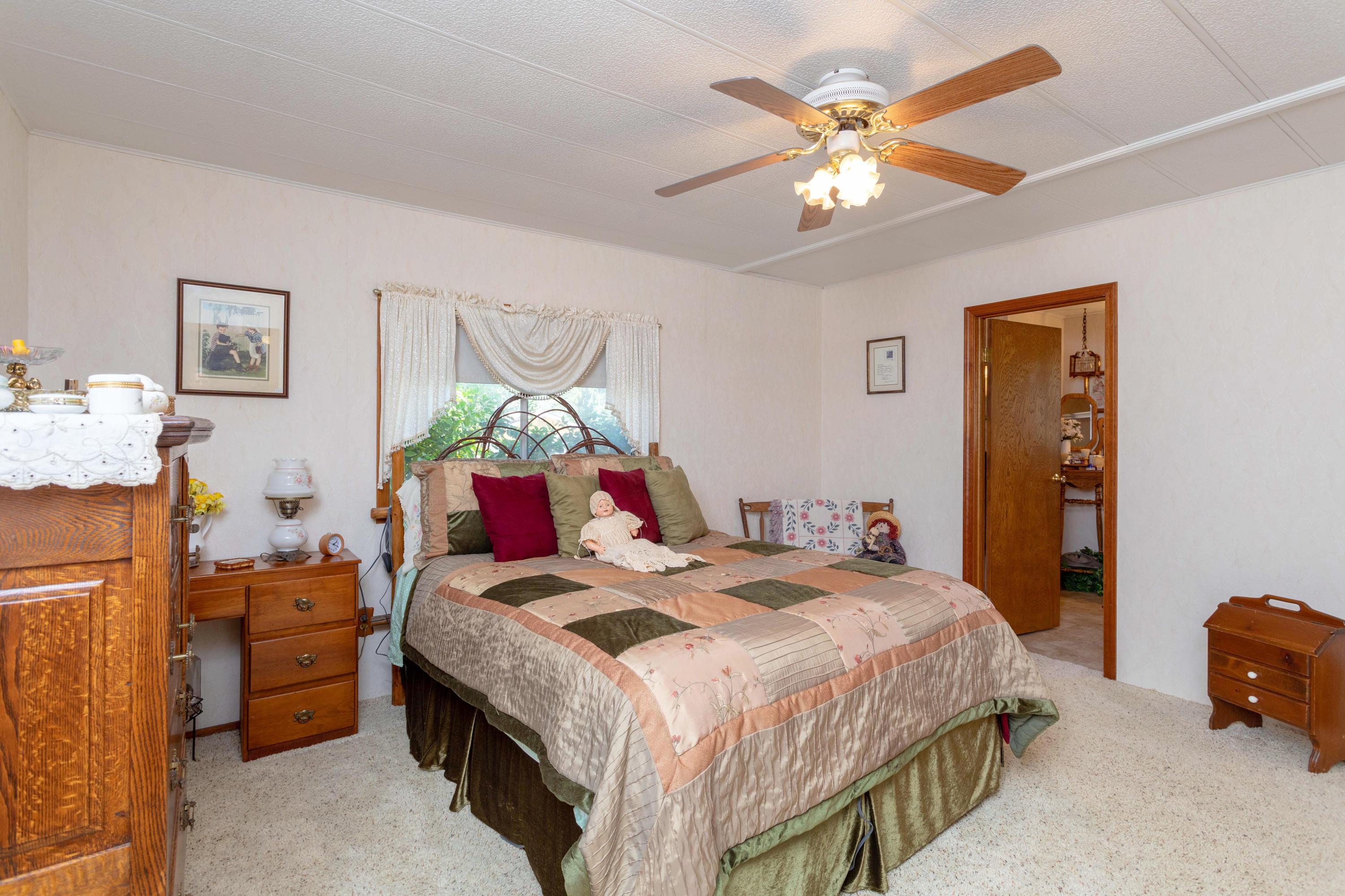 6291 Saddle Trl Road Anderson, CA 96007 - Photo 14 of 41 254A2955