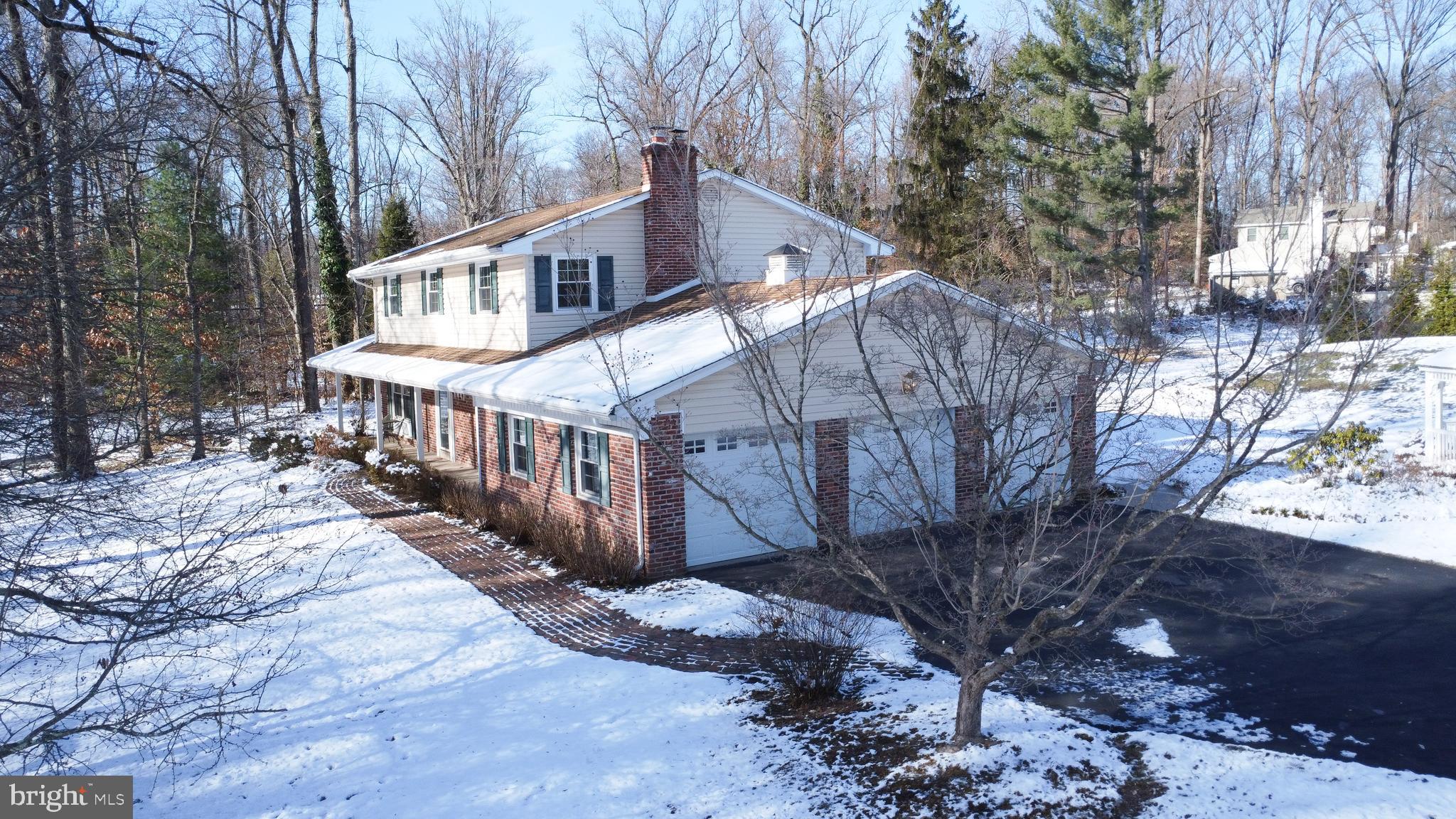 3187 April Lane Doylestown, PA 18902 - Photo 36 of 44 3 Car Side Entrance Garage