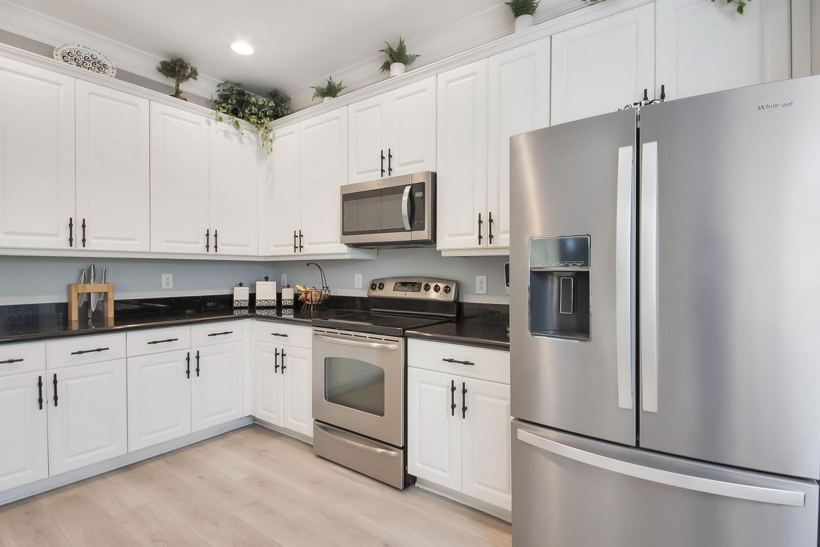 7673 Spatterdock Drive Boynton Beach, FL 33437 - Photo 12 of 50 Stainless Steel Applainces