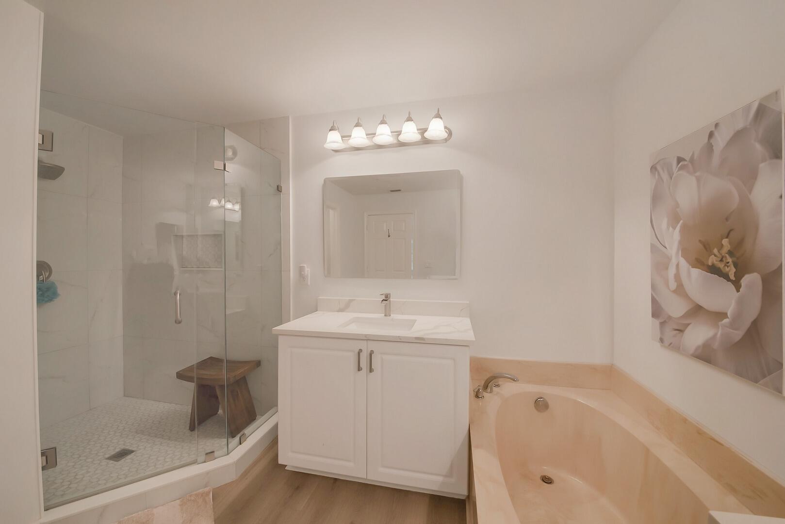 7673 Spatterdock Drive Boynton Beach, FL 33437 - Photo 20 of 50 Walk-in Shower