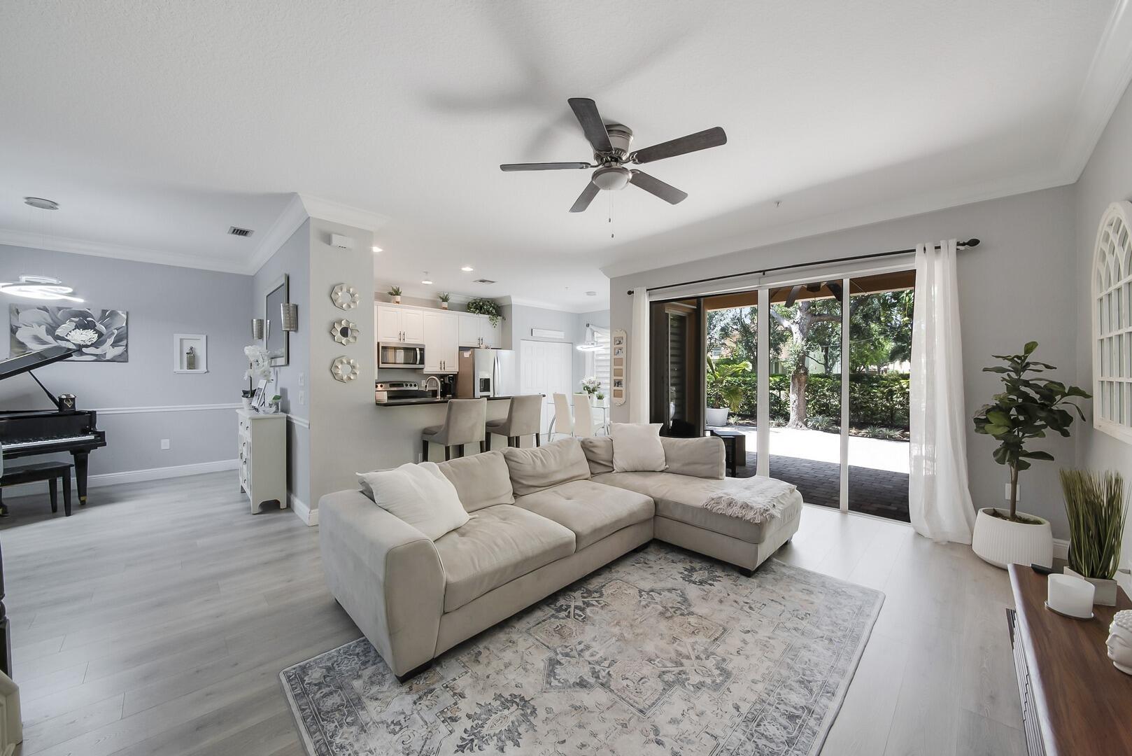 7673 Spatterdock Drive Boynton Beach, FL 33437 - Photo 6 of 50 Natural Light