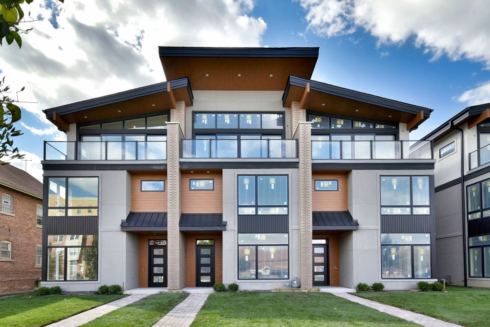 274 North Addison Avenue Elmhurst, IL 60126 - Photo 1 of 57 a front view of building with yard