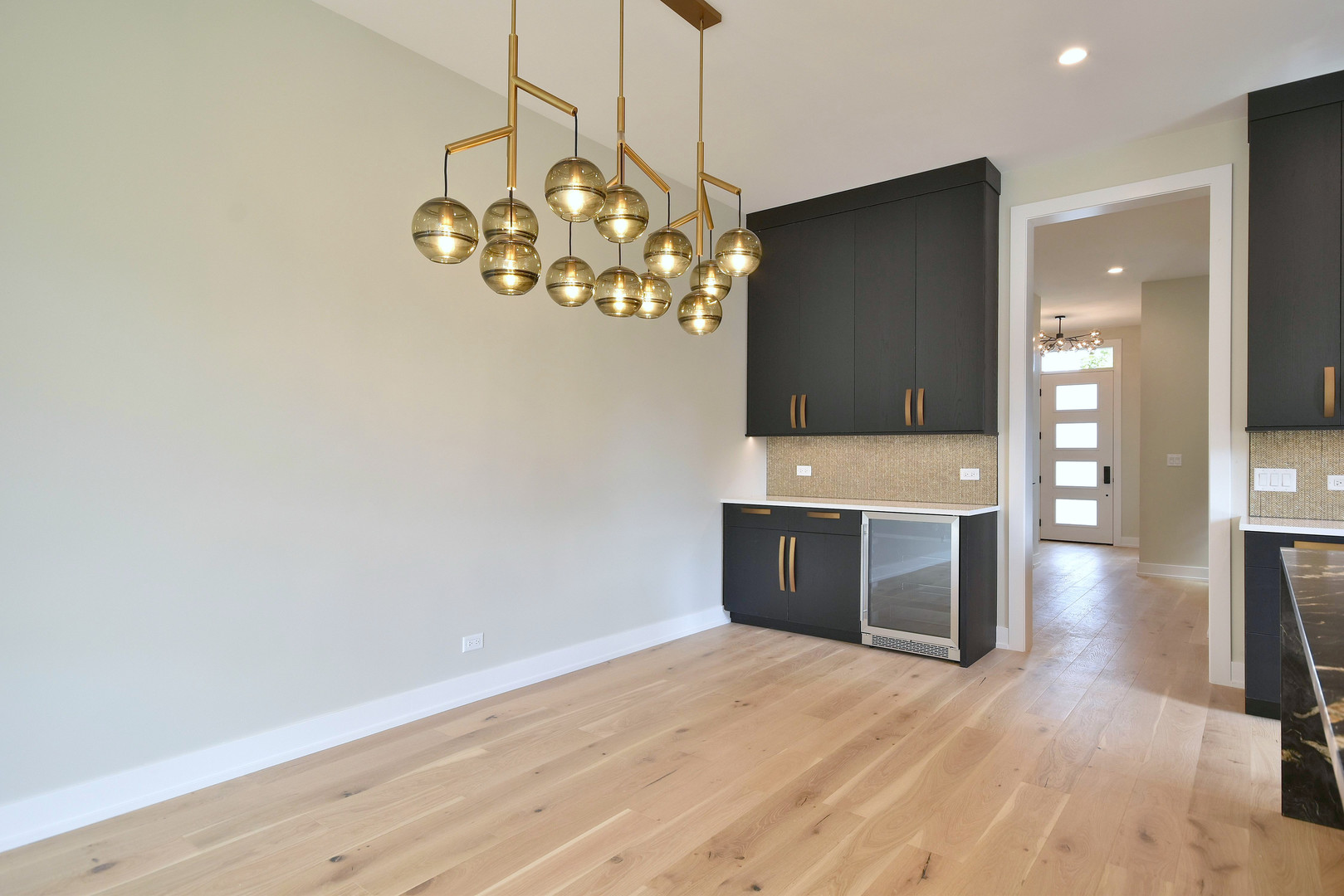 274 North Addison Avenue Elmhurst, IL 60126 - Photo 48 of 57 a spacious bathroom with a sink and a mirror