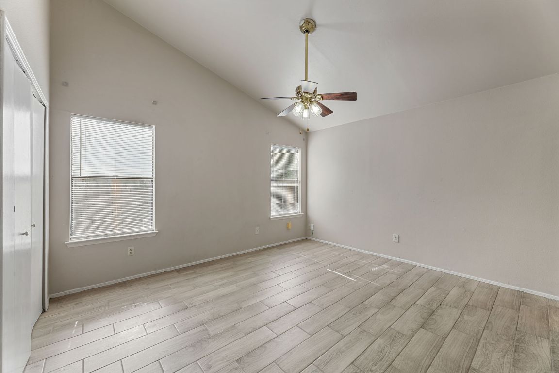 1808 Prairie Star Lane Round Rock, TX 78664 - Photo 20 of 32 an empty room with windows