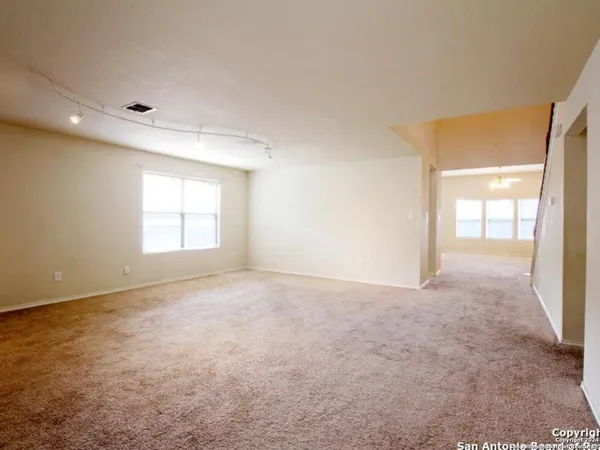 $2,250 | 7326 Tamburo Trail, San Antonio, TX 78266