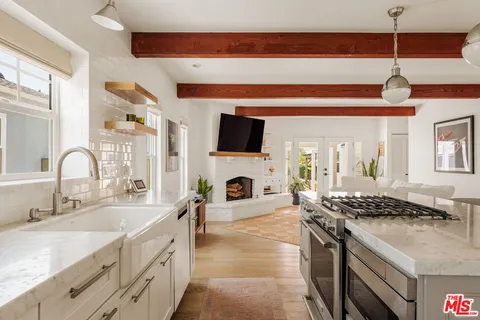 $1,595,000 | 6332 West 84th Place, Los Angeles, CA 90045