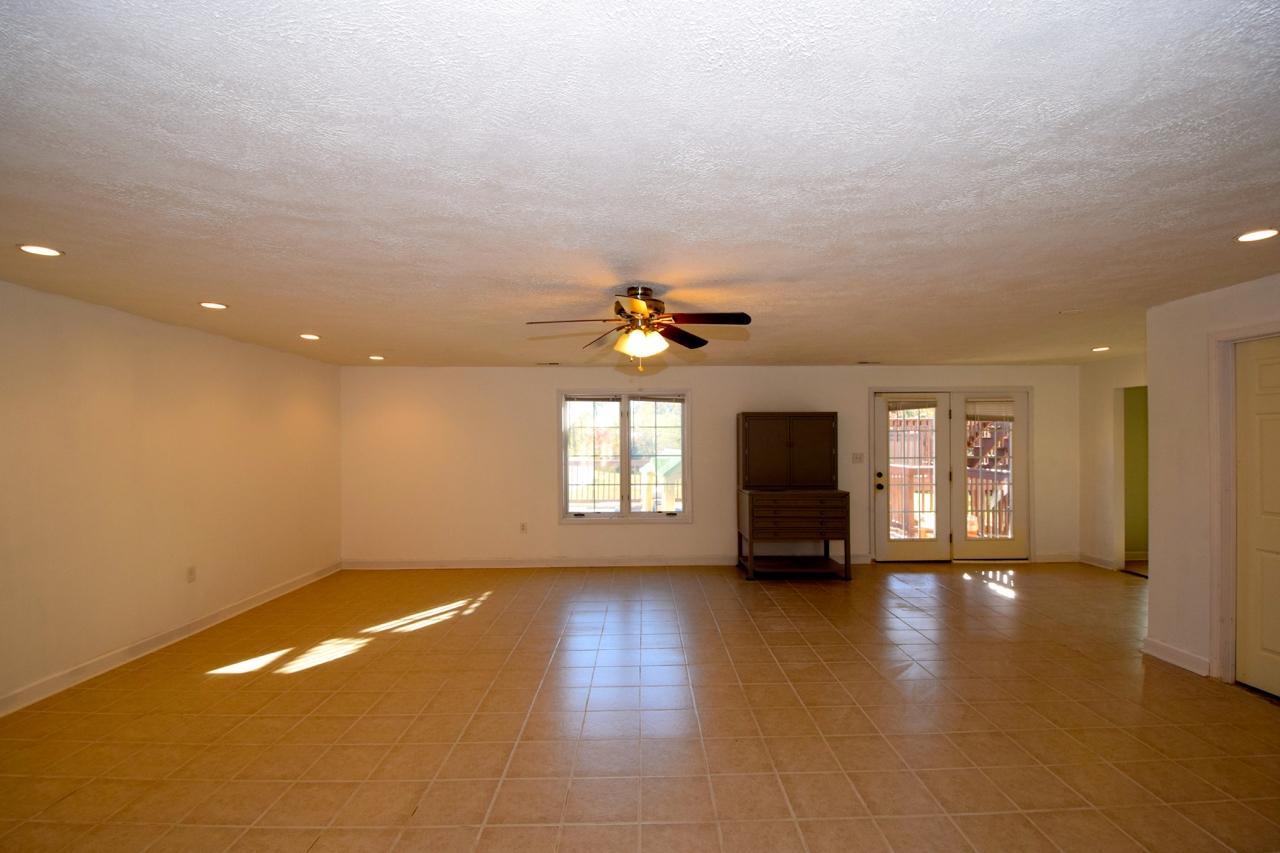 6937 Goodview Road Goodview, VA 24095 - Photo 20 of 39 B