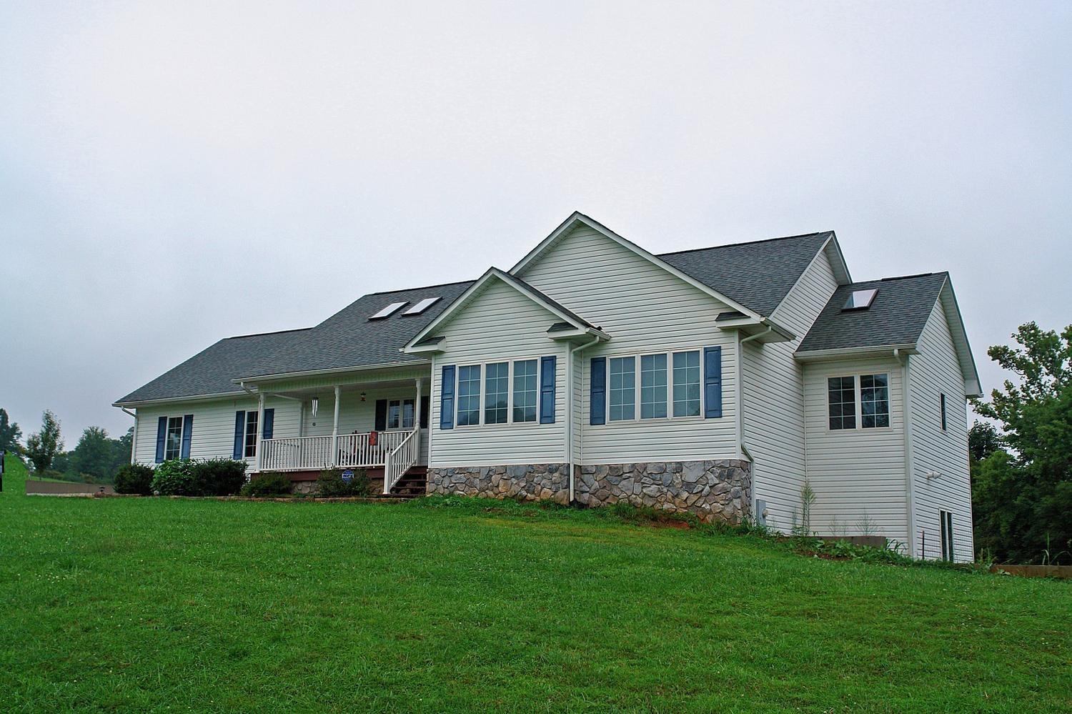6937 Goodview Road Goodview, VA 24095 - Photo 32 of 39 26