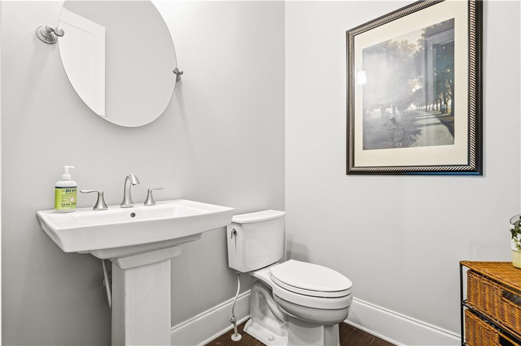 136 Cole Street Northeast Marietta, GA 30060 - Photo 23 of 59