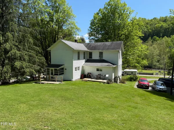 $199,000 | 5912 Dunbar Road, Appalachia, VA 24216