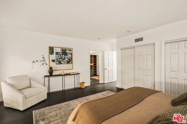 $2,250,000 | 120 Pacific Avenue, Venice, CA 90291