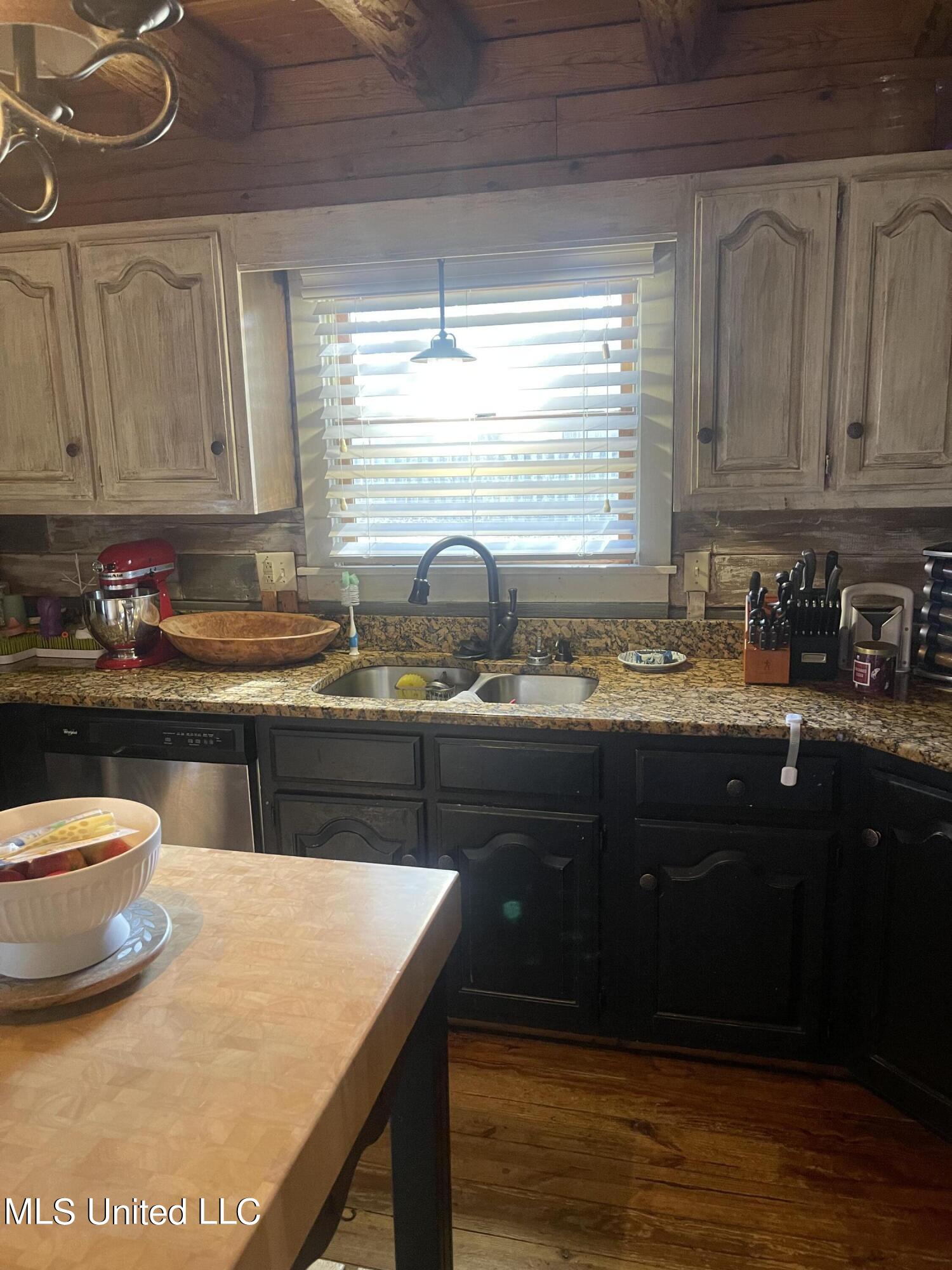 4575 Huron Road Nesbit, MS 38651 - Photo 17 of 46 IMG_2028