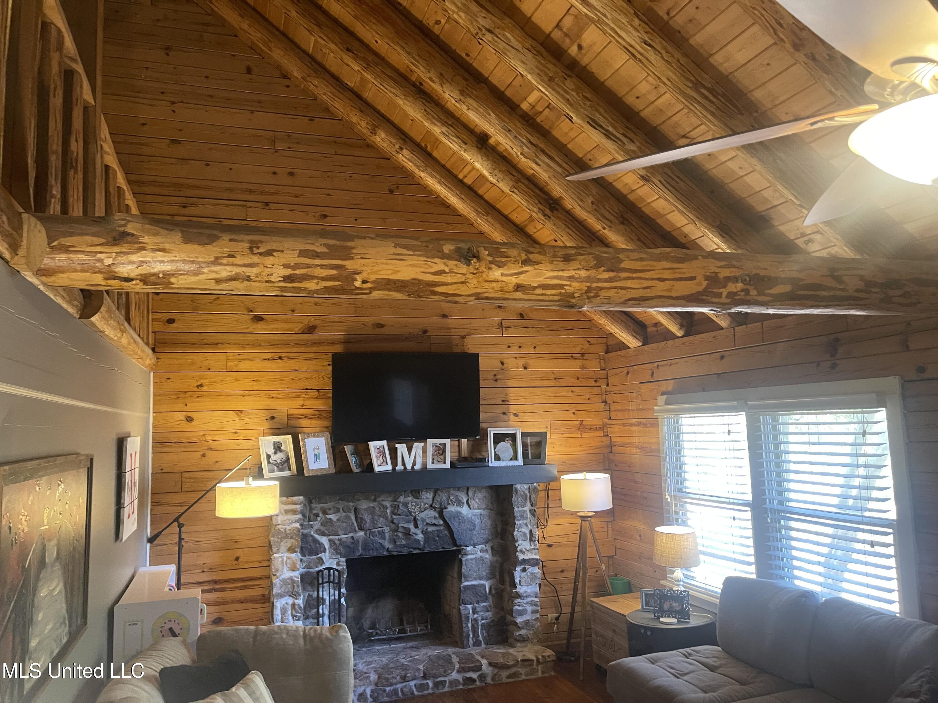 4575 Huron Road Nesbit, MS 38651 - Photo 6 of 46 IMG_2015