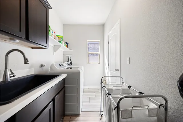 $320,000 | 1024 Santa Catalina Street, Portland, TX 78374