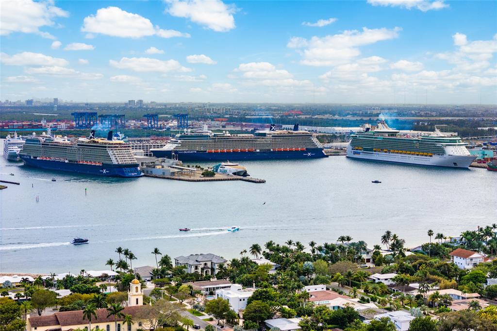1900 South Ocean Drive, Unit 503 Fort Lauderdale, FL 33316 - Photo 32 of 33 a city view with lake view and mountain view