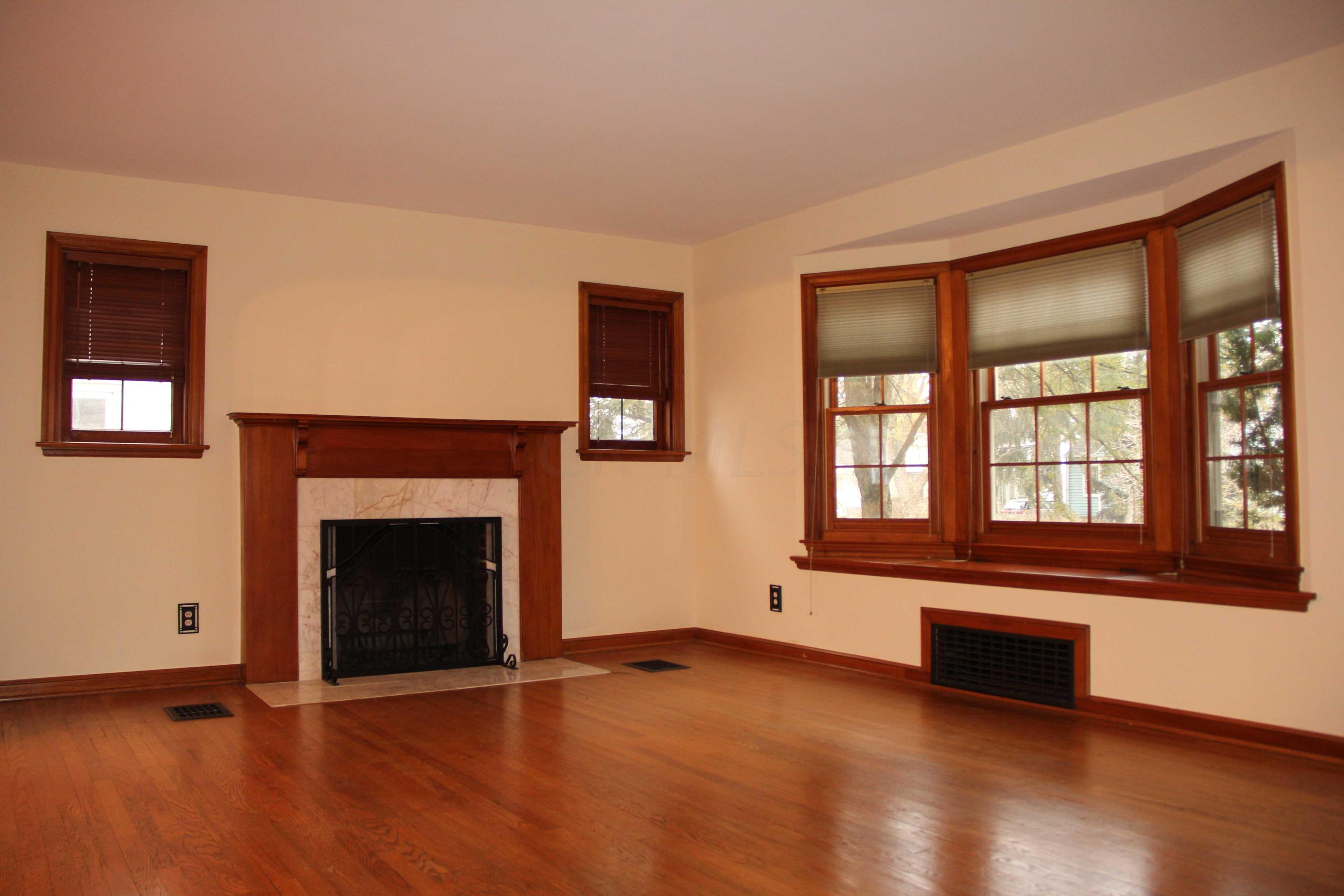 93 Garden Road Columbus, OH 43214 - Photo 5 of 42 Gallery Image 5