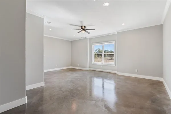$699,900 | 324 Compton Road, Crawford, TX 76638