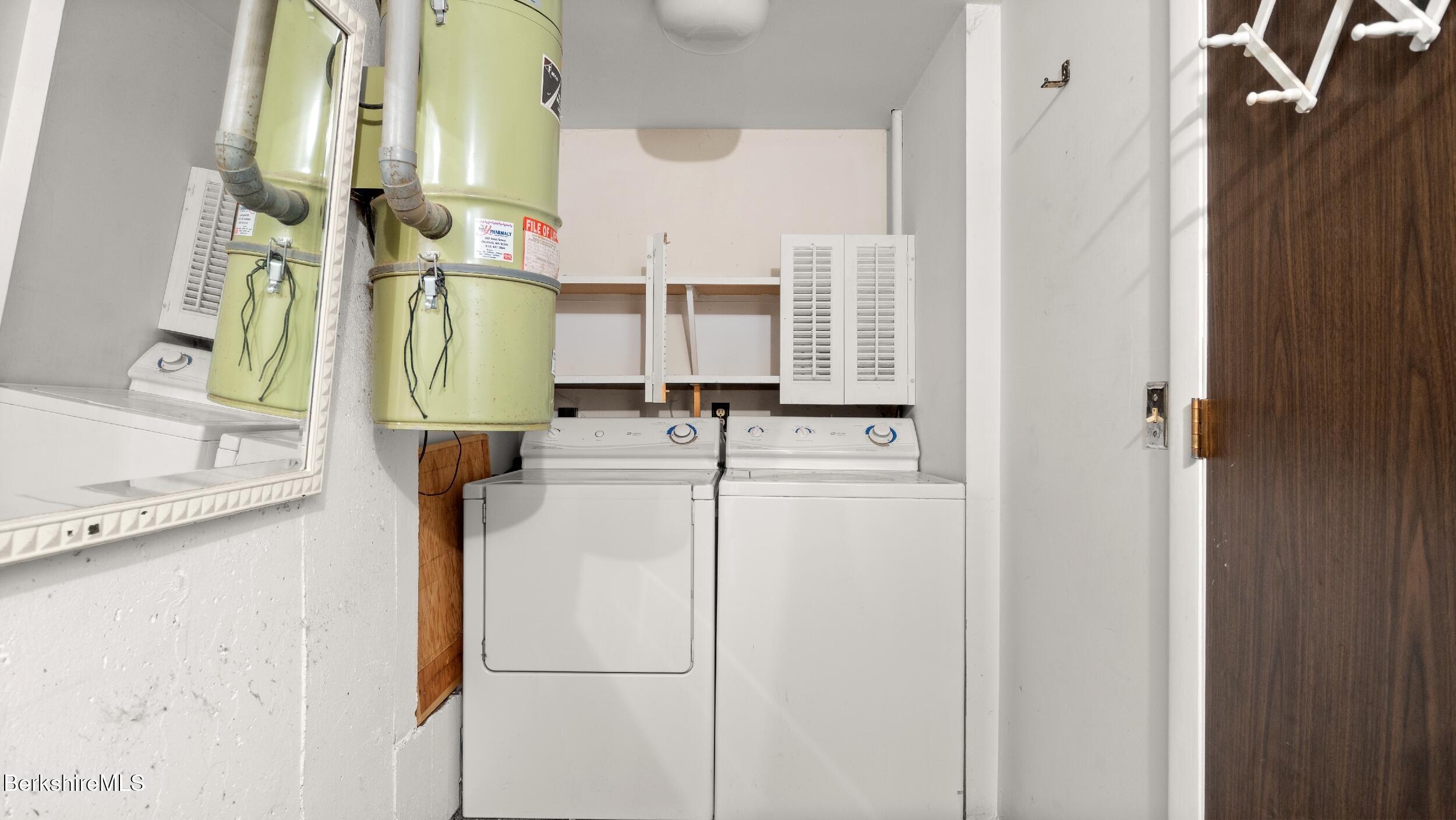 26 Churchill Crest Pittsfield, MA 01201 - Photo 12 of 16 a utility room with dryer and washer