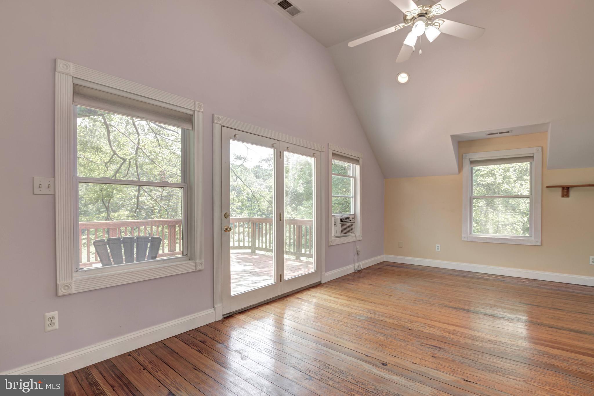 7433 Clifton Road Clifton, VA 20124 - Photo 18 of 98 Gallery Image 18