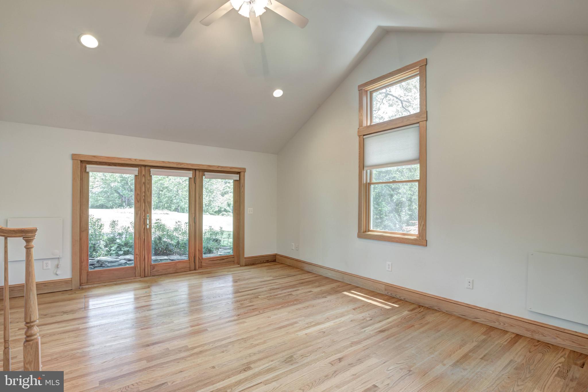 7433 Clifton Road Clifton, VA 20124 - Photo 28 of 98 Gallery Image 28