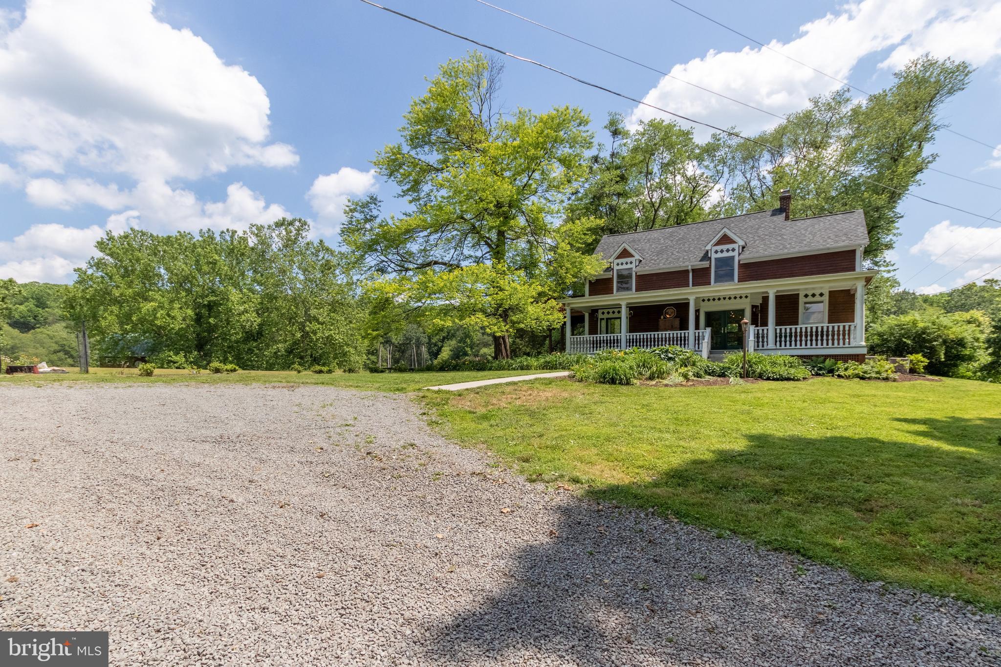 7433 Clifton Road Clifton, VA 20124 - Photo 48 of 98 Gallery Image 48