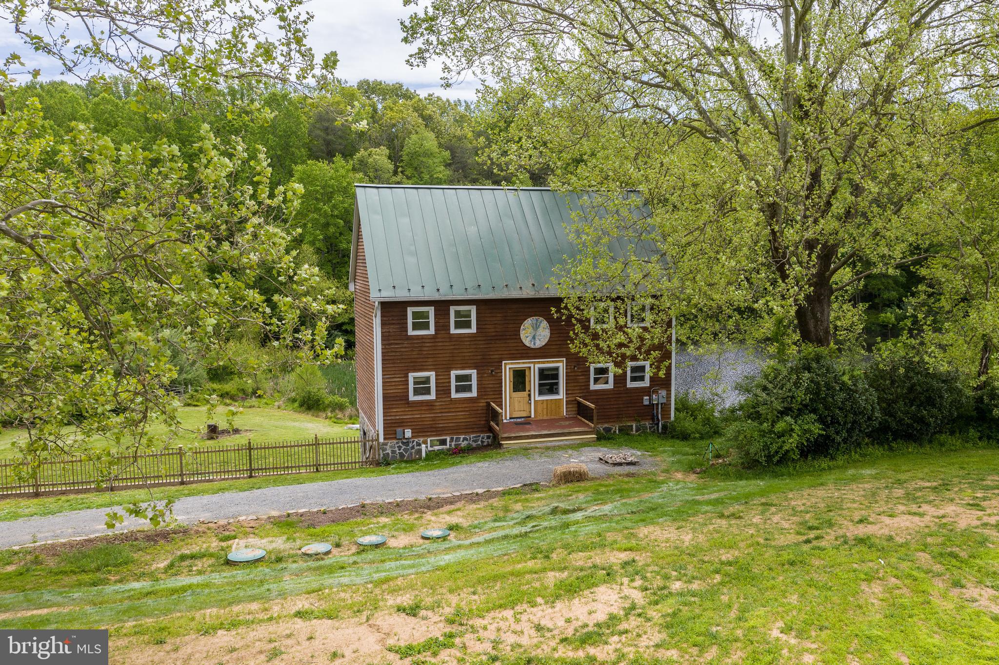 7433 Clifton Road Clifton, VA 20124 - Photo 70 of 98 Gallery Image 70