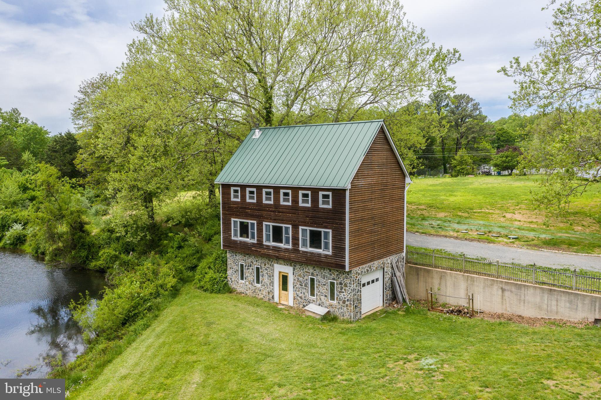 7433 Clifton Road Clifton, VA 20124 - Photo 72 of 98 Gallery Image 72