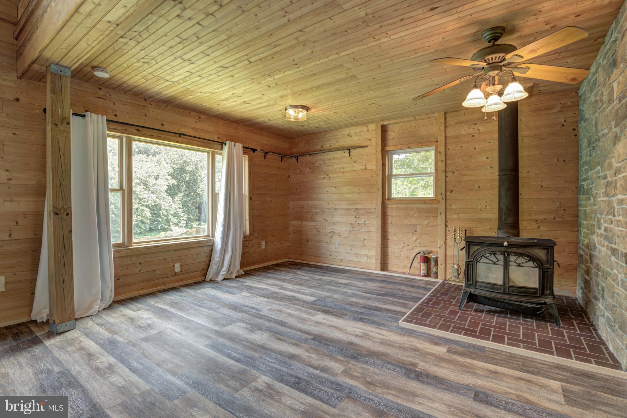 7433 Clifton Road Clifton, VA 20124 - Photo 78 of 98 Gallery Image 78
