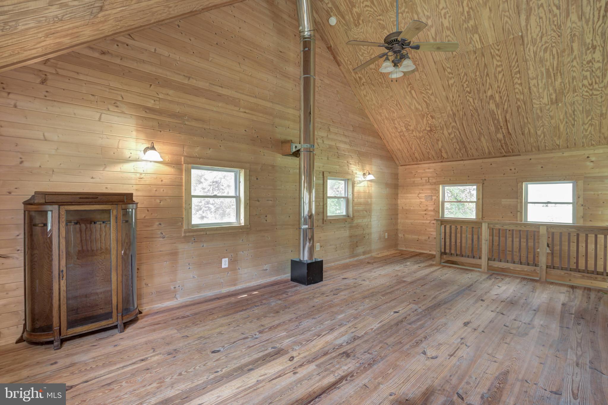 7433 Clifton Road Clifton, VA 20124 - Photo 82 of 98 Gallery Image 82