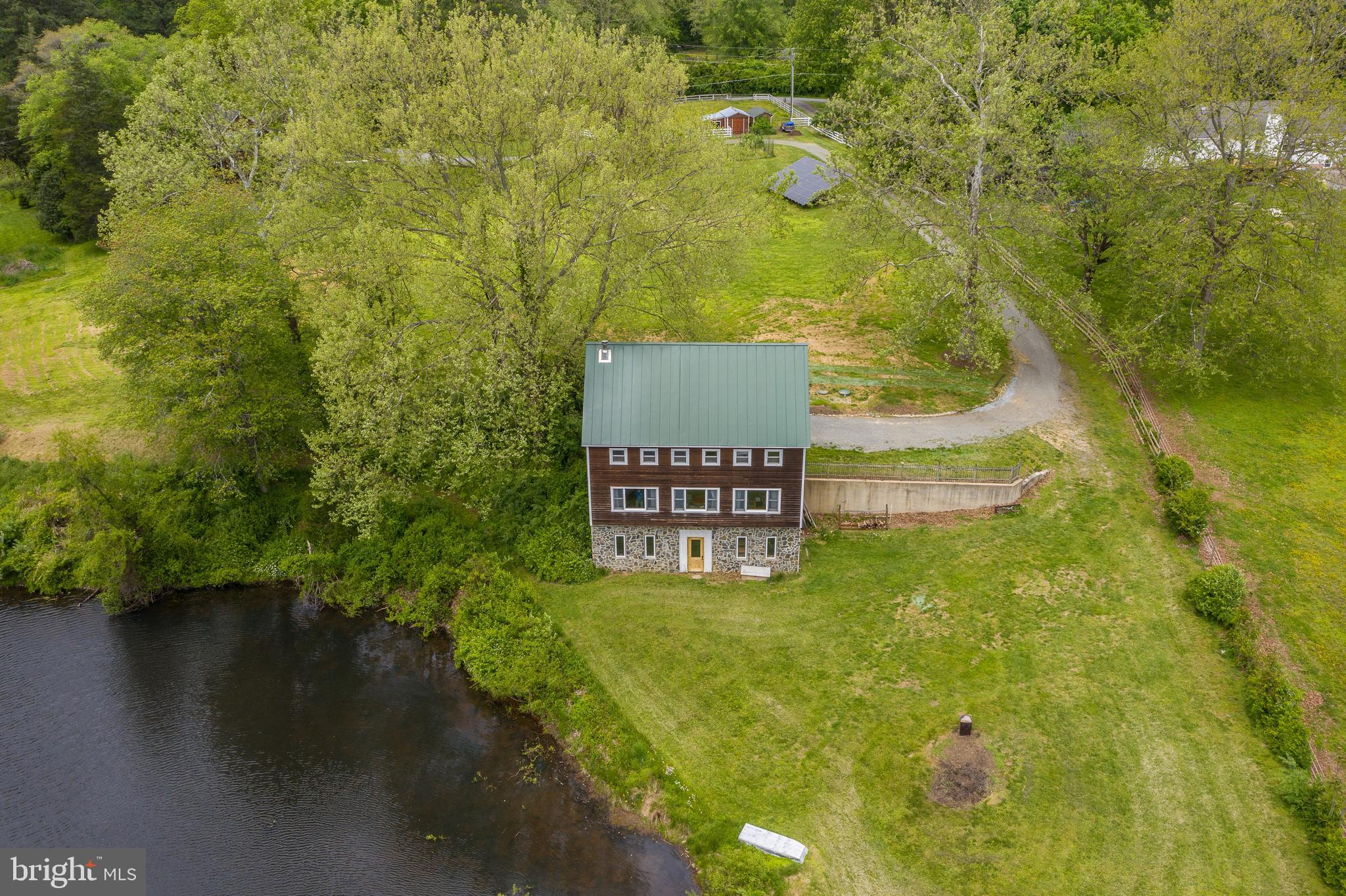 7433 Clifton Road Clifton, VA 20124 - Photo 86 of 98 Gallery Image 86