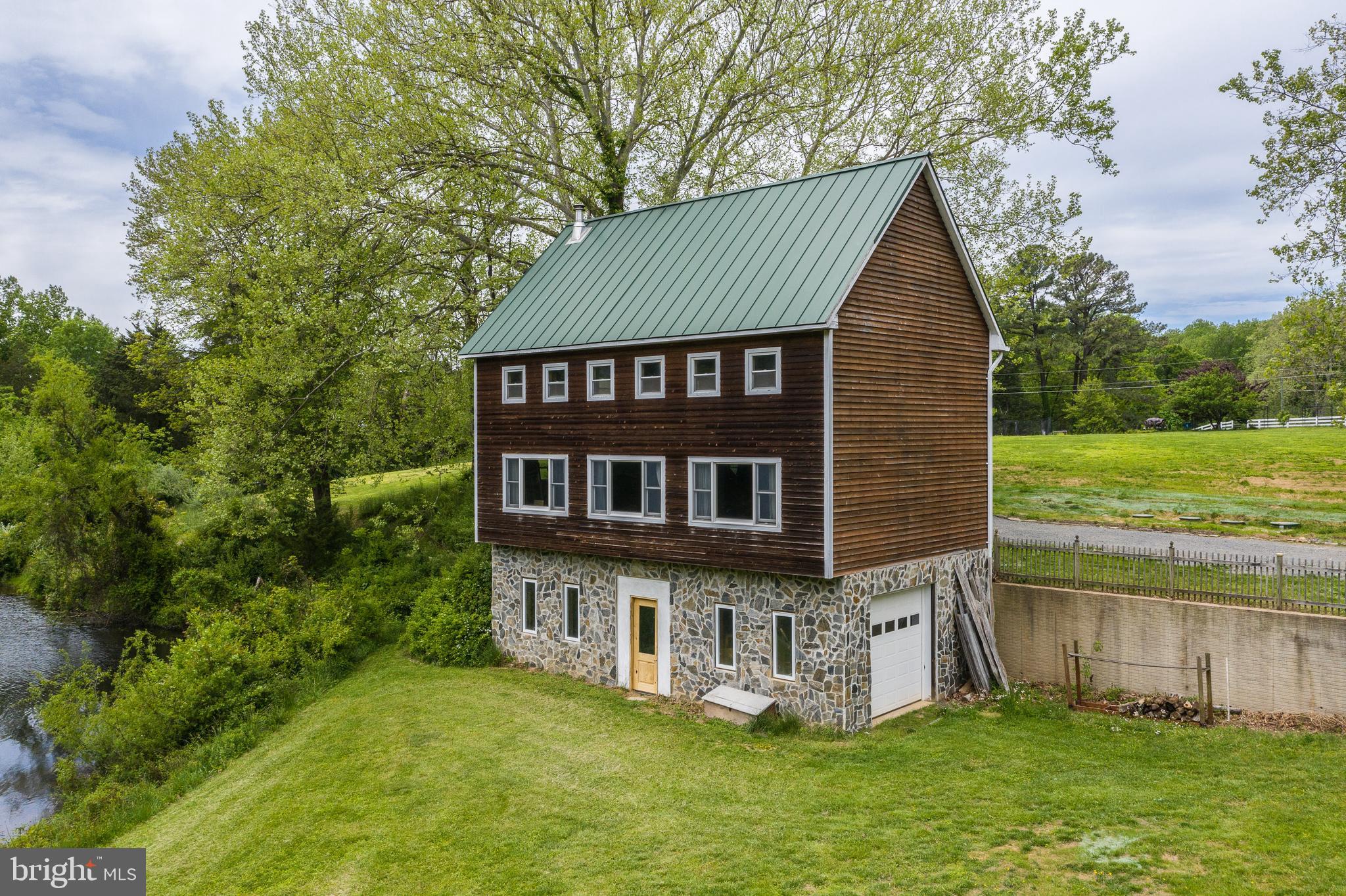 7433 Clifton Road Clifton, VA 20124 - Photo 93 of 98 Gallery Image 93