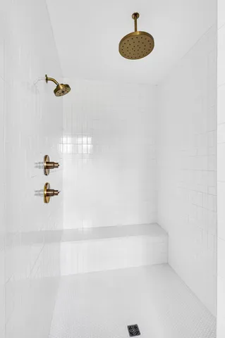 $849,999 | 546 Whispering Hills Drive, Nashville, TN 37211