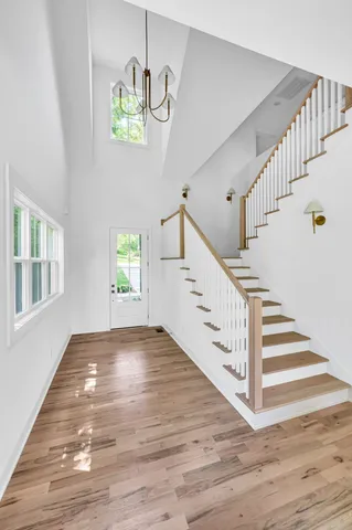 $849,999 | 546 Whispering Hills Drive, Nashville, TN 37211