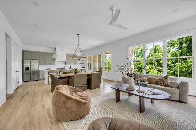 $849,999 | 546 Whispering Hills Drive, Nashville, TN 37211