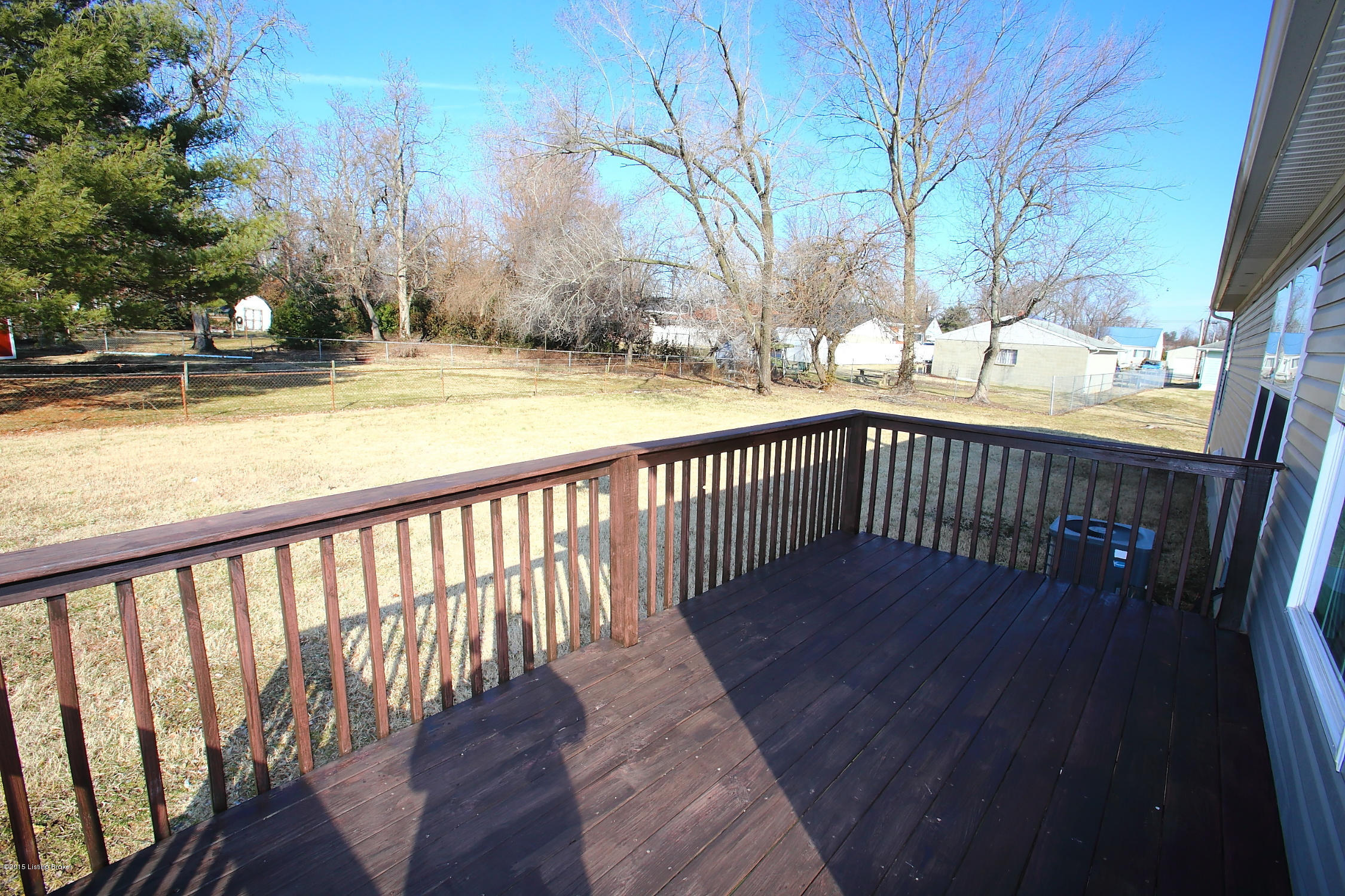 6154 Moorman Road Louisville, KY 40272 - Photo 29 of 32 Deck