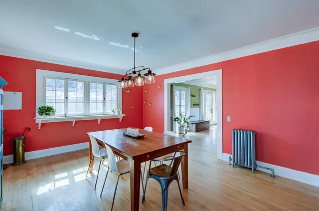 $625,000 | 707 East Floradora Avenue, Fresno, CA 93728